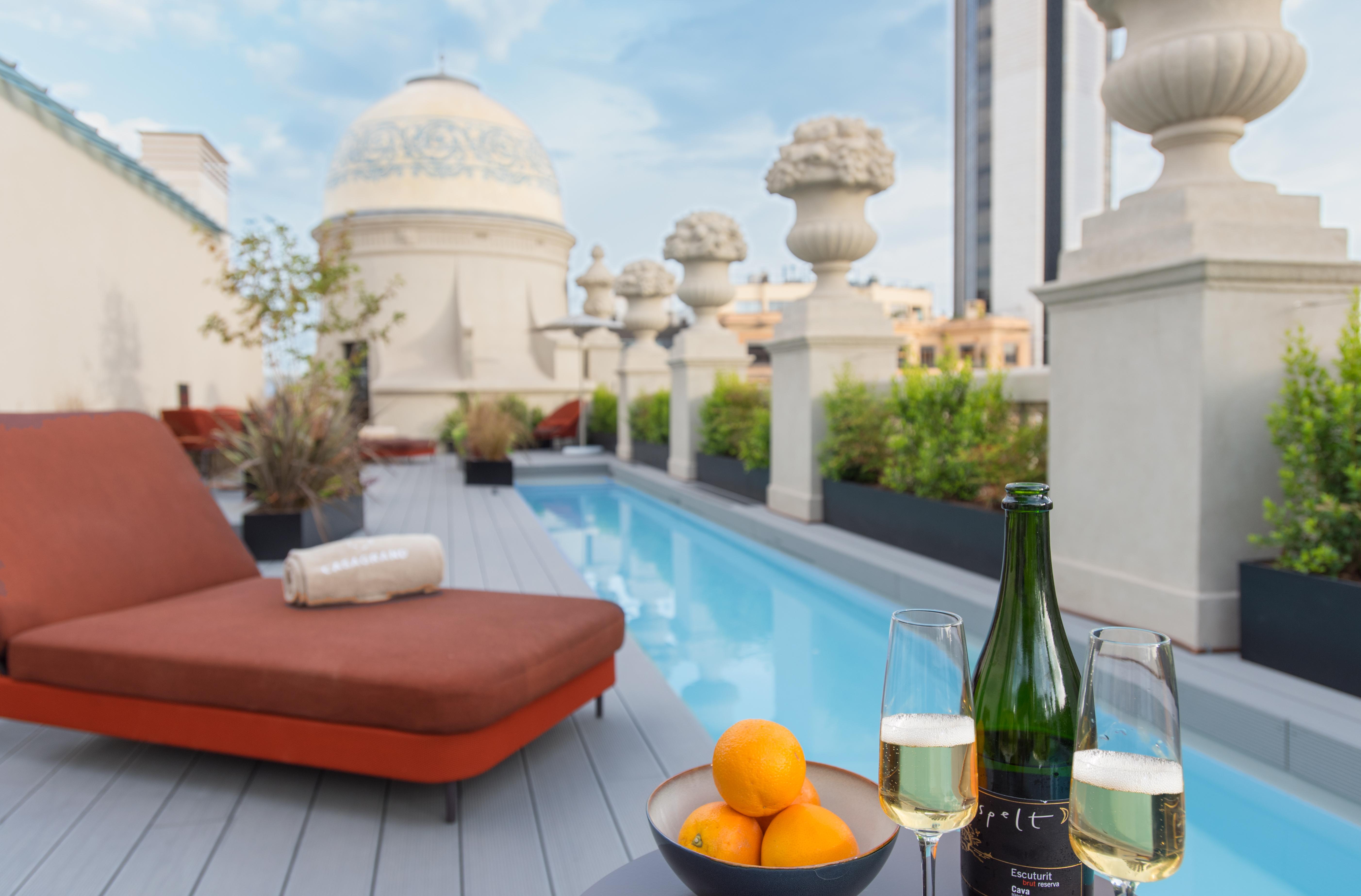 Casagrand Luxury Suites Barselona Dış mekan fotoğraf